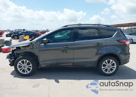 2018 Ford Escape Se из США, поврежденный, VIN 1FMCU0GD5JUA54975